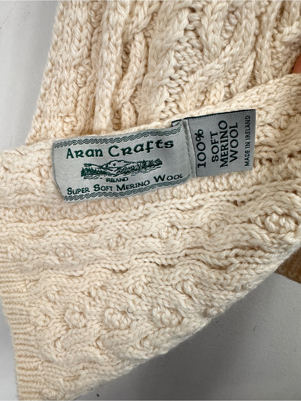 Aran Crafts Ivory 100% Soft Merino Wool Scarf Made in Ireland Cable Knit - Picture 3 of 3